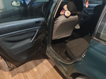 Авто Volkswagen Passat Variant 1997 № 8246170