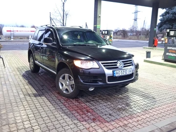 Авто Volkswagen Touareg 2008 № 8246175