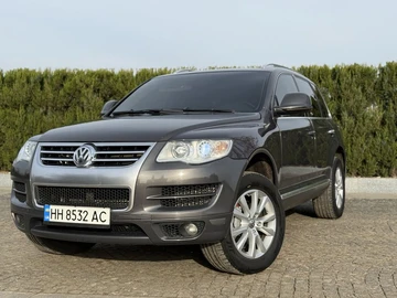 Авто Volkswagen Touareg 2009 № 8246302