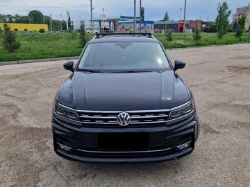 Авто Volkswagen Tiguan 2020 № 8246317