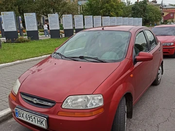 Авто Chevrolet Aveo 2005 № 8246336