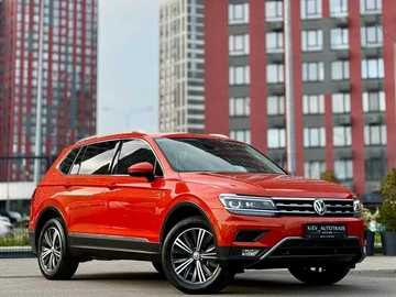 Авто Volkswagen Tiguan 2019 № 8246366