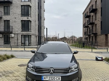 Авто Volkswagen Passat Hatchback 2013 № 8246397
