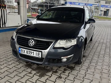 Авто Volkswagen Passat Sedan 2005 № 8246404