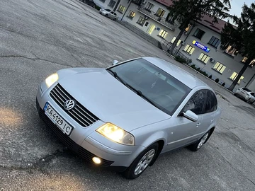 Авто Volkswagen Passat Sedan 2003 № 8246453