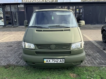 Авто Volkswagen Multivan 2000 № 8246507