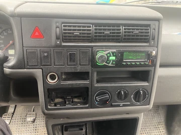 Авто Volkswagen Transporter 2001 № 8246803