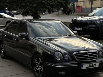 Авто Mercedes 320 2000 № 8246805