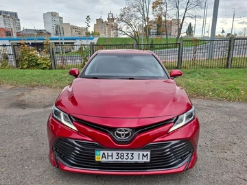 Авто Toyota Camry 2018 № 8246909
