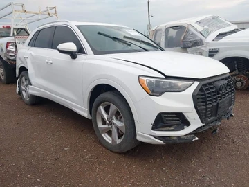 Авто Audi Q3 2020 № 8246915