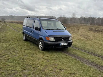 Авто Mercedes Mb 2000 № 8246978