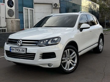 Авто Volkswagen Touareg 2013 № 8246982