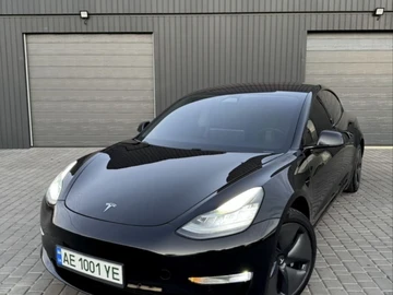 Авто Tesla Model 3 2018 № 8247012