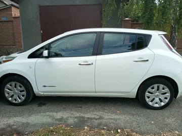 Авто Nissan 100 Nx 2014 № 8247042