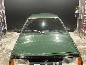 Авто ВАЗ 2109 1989 № 8247070