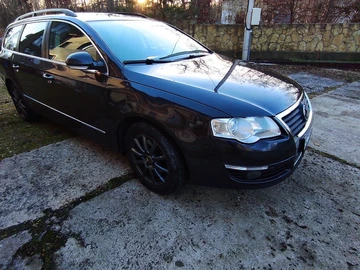 Авто Volkswagen Passat Variant 2010 № 8247089
