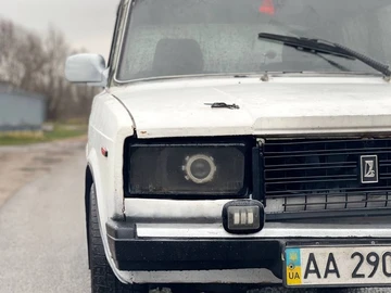 Авто ВАЗ 2105 1990 № 8247197