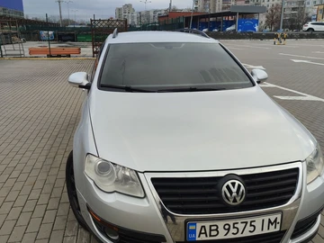 Авто Volkswagen Passat Variant 2006 № 8247272