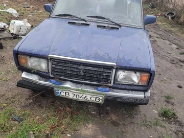 Авто ВАЗ 2107 1999 № 8247330