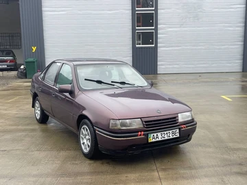 Авто Opel Vectra 1990 № 8247416