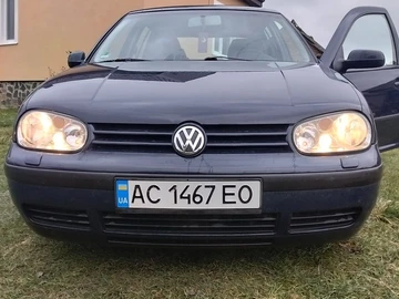 Авто Volkswagen Golf 1999 № 8247473
