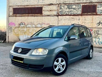 Авто Volkswagen Touran 2004 № 8247523