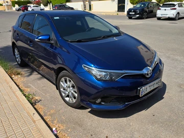 Авто Toyota Auris 2015 № 8247552