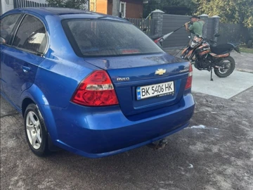 Авто Chevrolet Aveo 2010 № 8247554