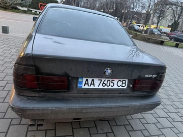 Авто BMW 5 Серия 1991 № 8247557