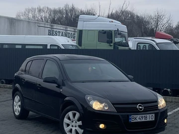 Авто Opel Astra 2004 № 8247565