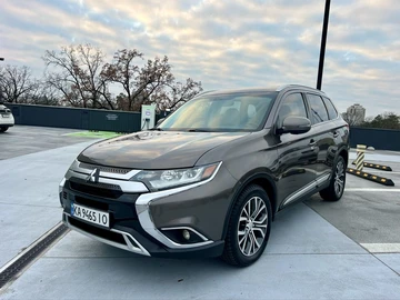 Авто Mitsubishi Outlander 2018 № 8247582