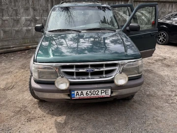 Авто Ford Explorer 1996 № 8247643