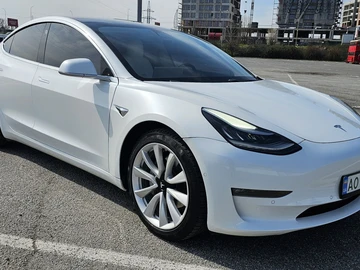 Авто Tesla Model 3 2019 № 8247722