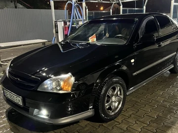 Авто Chevrolet Evanda 2006 № 8247773