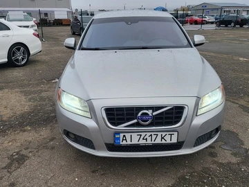 Авто Volvo V70 2013 № 8247776