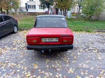 Авто ВАЗ 2105 1988 № 8247787
