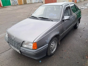Авто Opel Kadett 1988 № 8247861