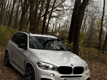 Авто BMW X5 2018 № 8247866