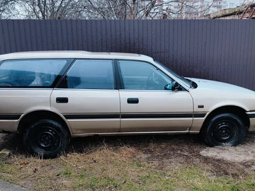 Авто Mazda 626 1990 № 8247867