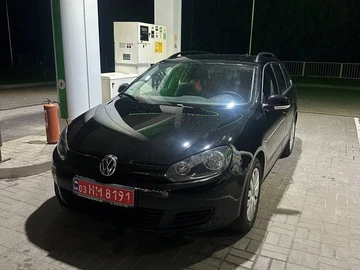 Авто Volkswagen Golf 2011 № 8247987