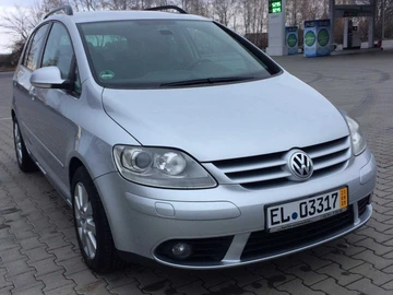 Авто Volkswagen Golf Plus 2008 № 8248013