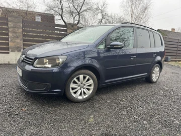 Авто Volkswagen Touran 2011 № 8248015