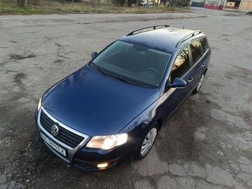 Авто Volkswagen Passat Variant 2006 № 8248033