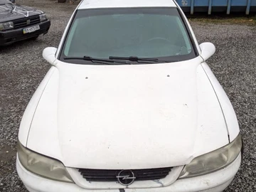 Авто Opel Vectra 2001 № 8248121