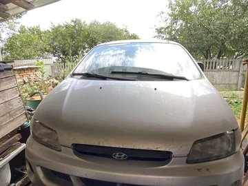 Авто Hyundai H200 1998 № 8248219