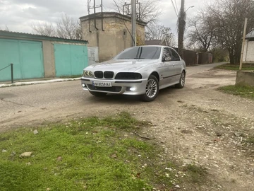 Авто BMW 5 Серия 2000 № 8248223