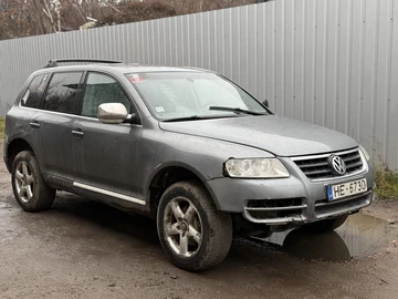 Авто Volkswagen Touareg 2005 № 8248405