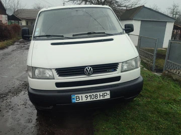 Авто Volkswagen Transporter 2000 № 8248413