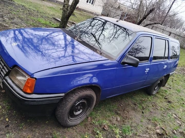 Авто Opel Kadett 1986 № 8248429