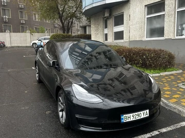 Авто Tesla Model 3 2021 № 8248593